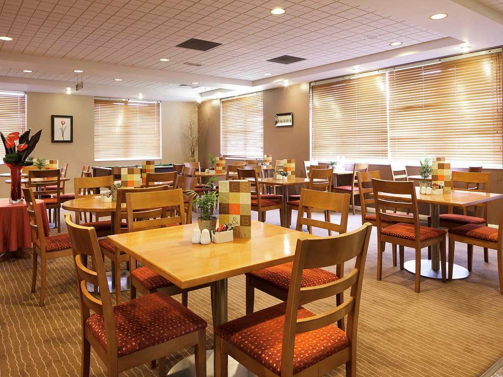 Ibis Cardiff Gate - International Business Park Hotel Nhà hàng bức ảnh